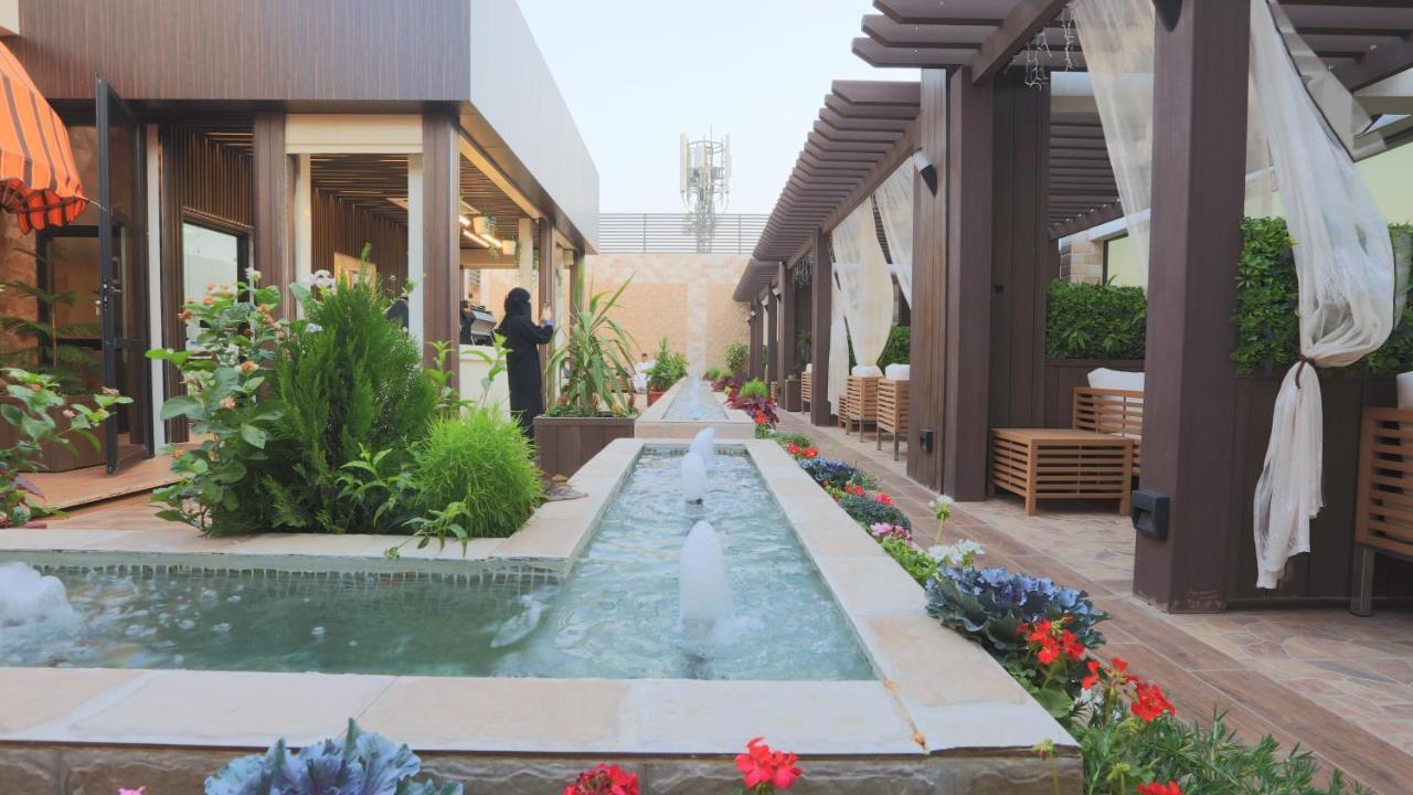 Broad Almkan Apart Hotel Ταΐφ Εξωτερικό φωτογραφία