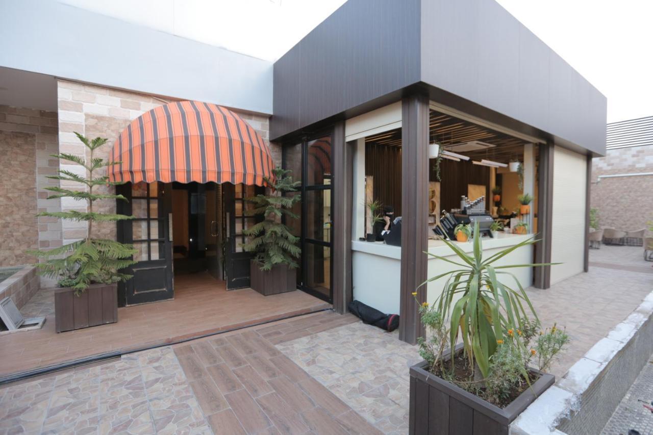 Broad Almkan Apart Hotel Ταΐφ Εξωτερικό φωτογραφία